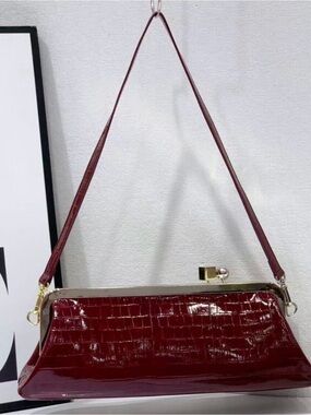 Croc-Texture Frame cowhide Shoulder Bag in Black, Red wine, white and Brown